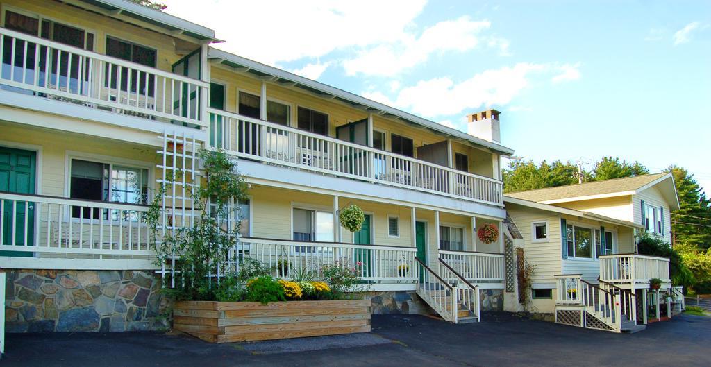 Inn On The Hill Lake George Exterior photo