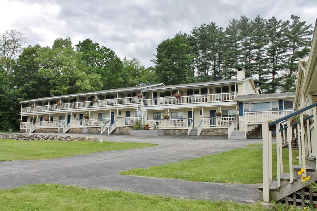 Inn On The Hill Lake George Exterior photo